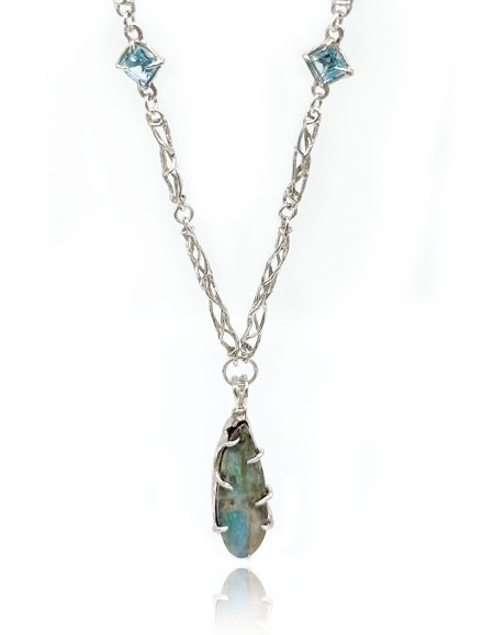 Arion Boulder Opal & Topaz Taşlı Kolye