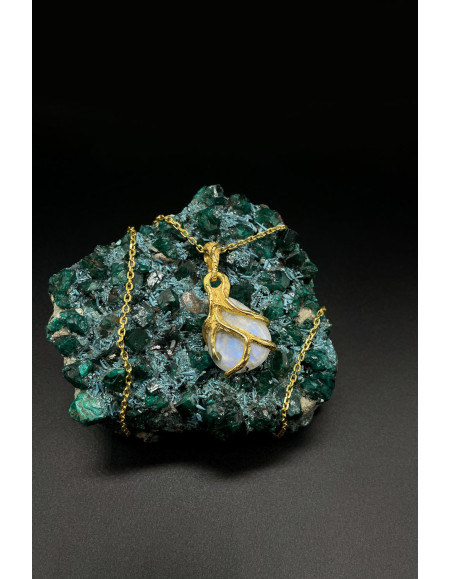 Glimmer Aytaşı Kolye