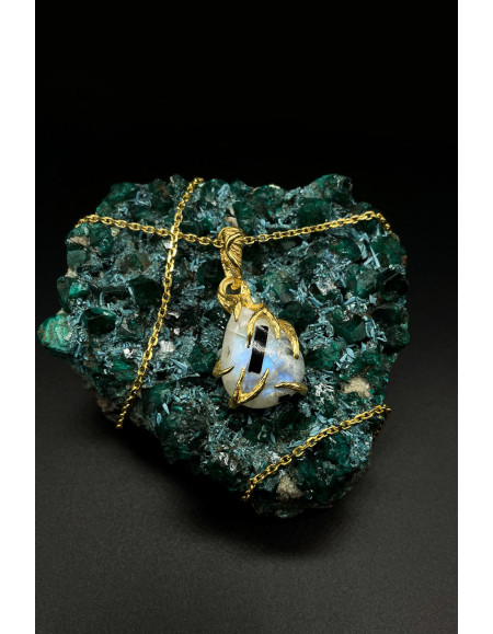 Glimmer Aytaşı Kolye