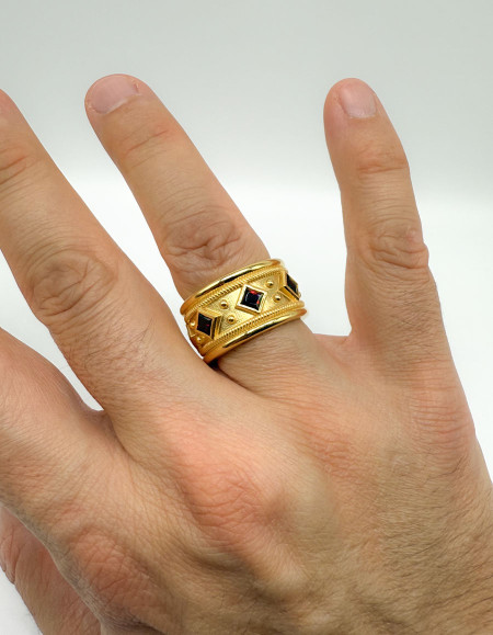 Arthur Garnet Taşlı Erkek Yüzük