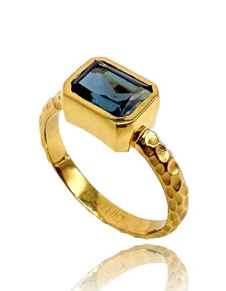 Isabel London Blue Topaz Yüzük