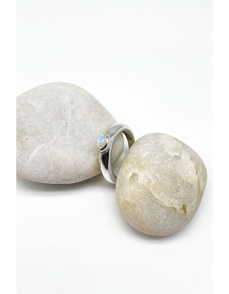 Luna Aytaşı Yüzük