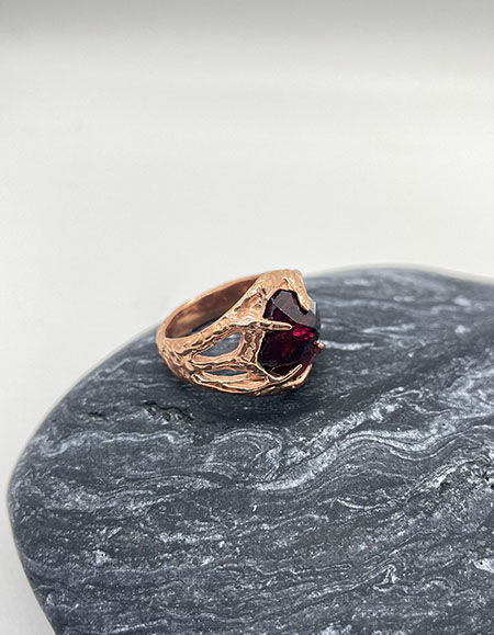 Rowan Garnet Yüzük